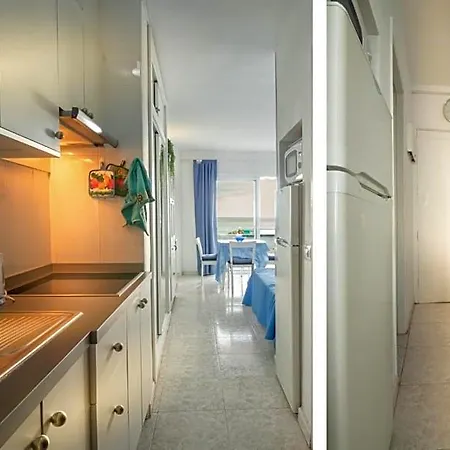 Comodoro Apartament *